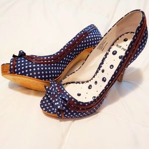 Peep Toe High Heels, Not Rated